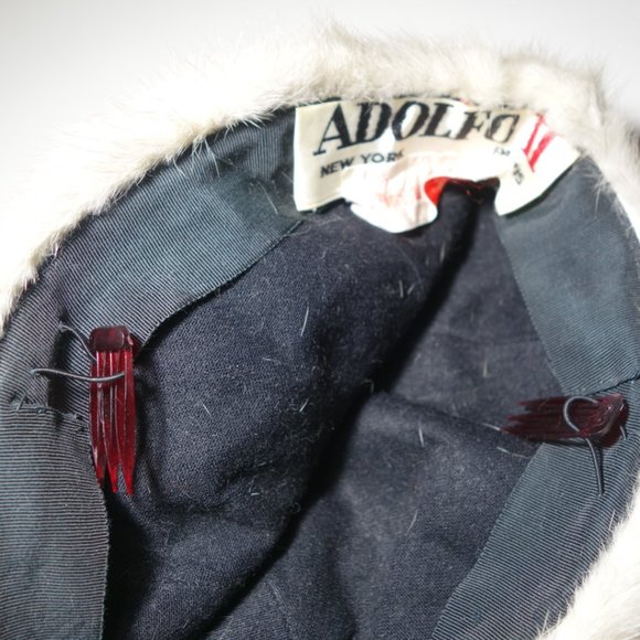 Vtg 60's Adolfo II Abraham Strauss White/Gray Soft Fur Beret Hat w/ 2 Hair Clips - Picture 3 of 5